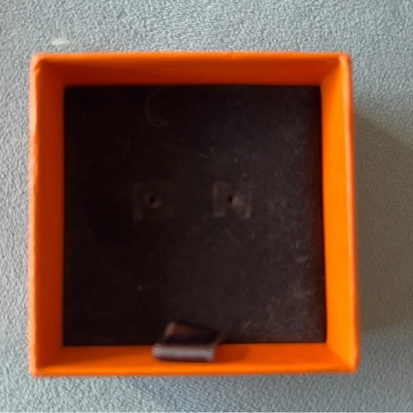 HERMES Earrings Box + Pouch + Tag 2.30x2.30x0.80 inches + Ribbon - Picture 2 of 7